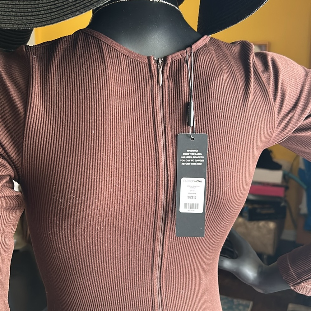 Elegant Brown Long Sleeve Bodysuit - Picture 4 of 7